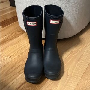 Hunter women’s original short rain boot size US 9.